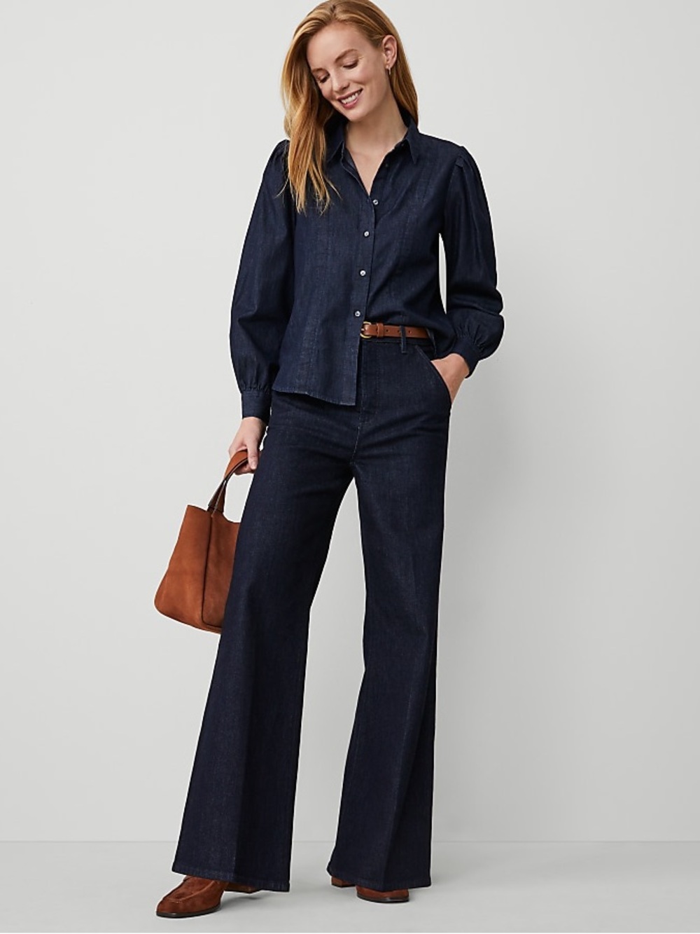 Ann Taylor Curvy Size 16 Trousers. Relaxed, Straight Leg.